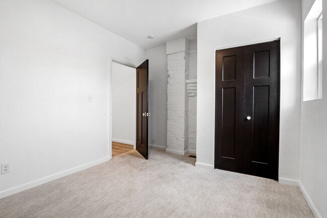 Building Photo - $1795 - Single Family Home with Private Two-Level Living Spaces, Driveway Parking & Modern Updates