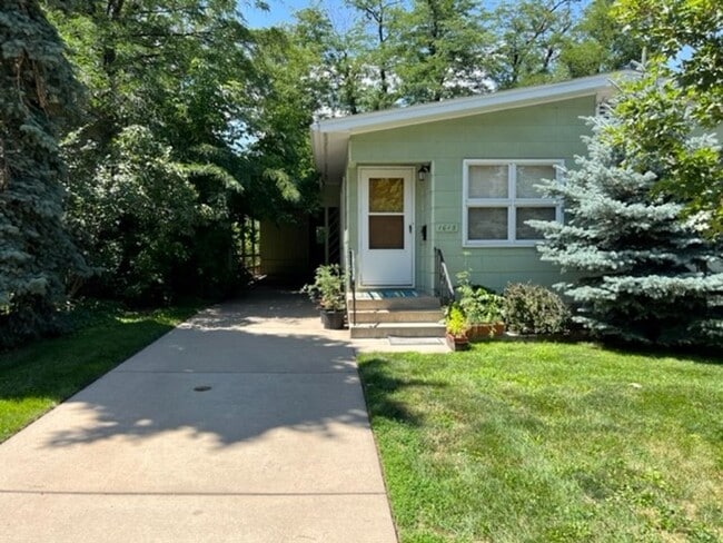 Primary Photo - 1BR Apartment in West Boulder Duplex