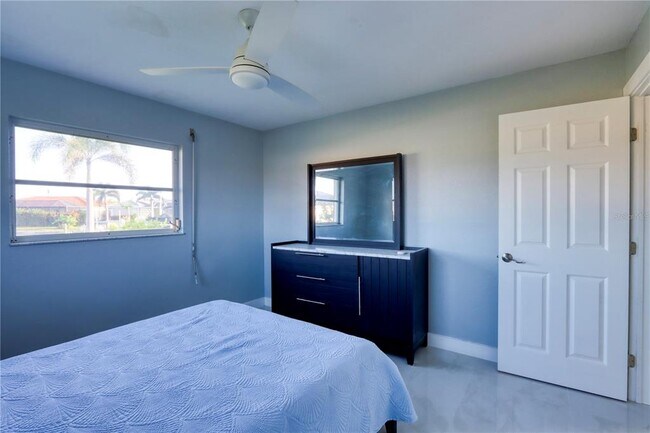 Building Photo - 2500 Rio Lisbo Ct