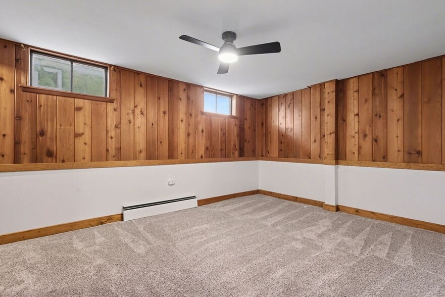 Building Photo - 2215 N Wahsatch Ave