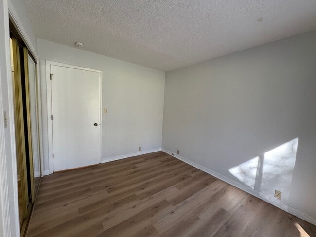 Building Photo - Black Mountain - Two Bedroom, 55 + Community