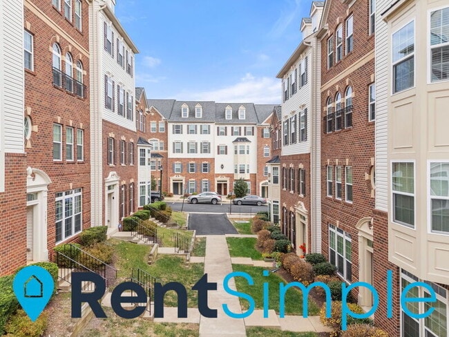 Building Photo - 7485 Brunson Cir