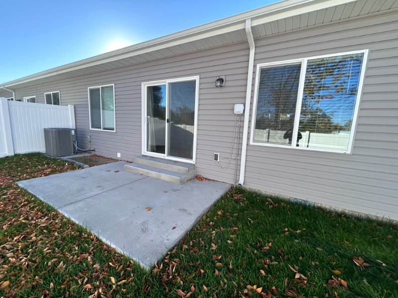 Building Photo - 108 Centennial Ct