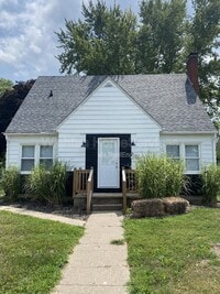 Building Photo - 427 W Murray St