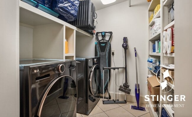 Building Photo - 150 Brickyard Point Rd S