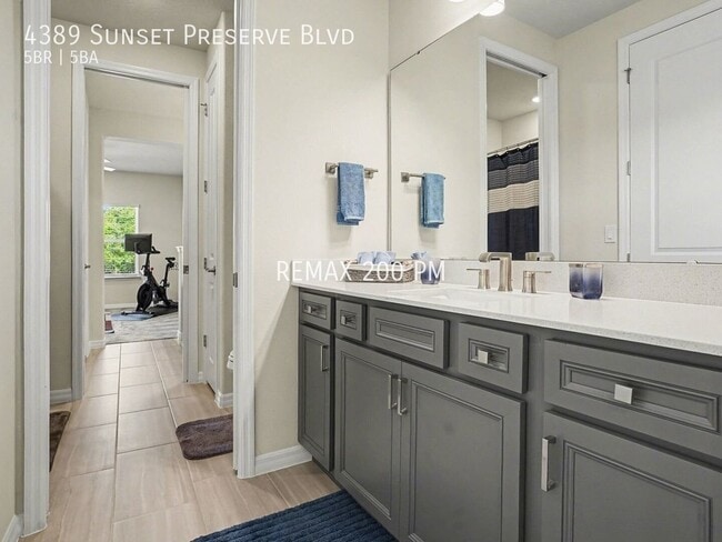 Building Photo - 4389 Sunset Preserve Blvd