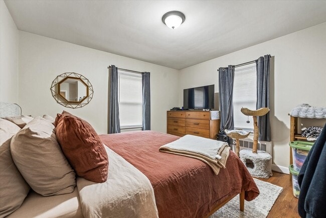 Building Photo - 7 Holbrook Rd