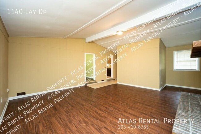 Building Photo - 1140 Lay Dr