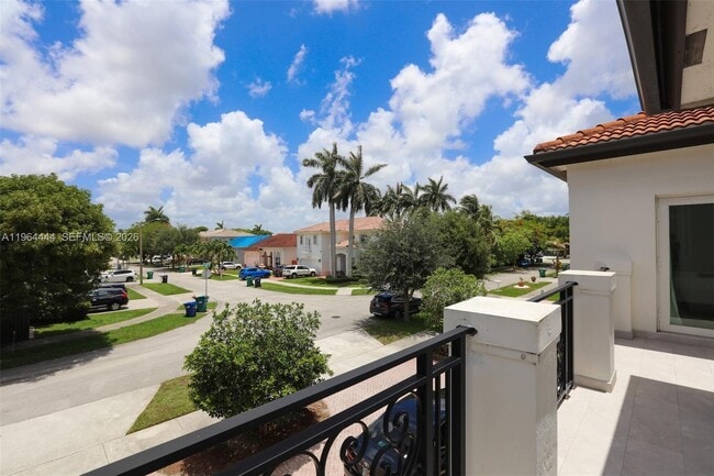 Building Photo - 15270 SW 115th Terrace