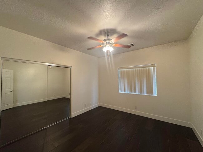 Building Photo - 74081 W Petunia Pl