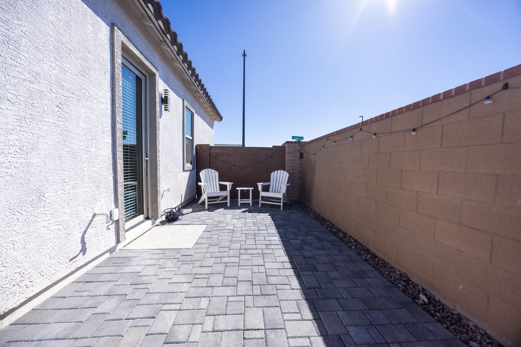 Building Photo - 456 S Jacana Ln