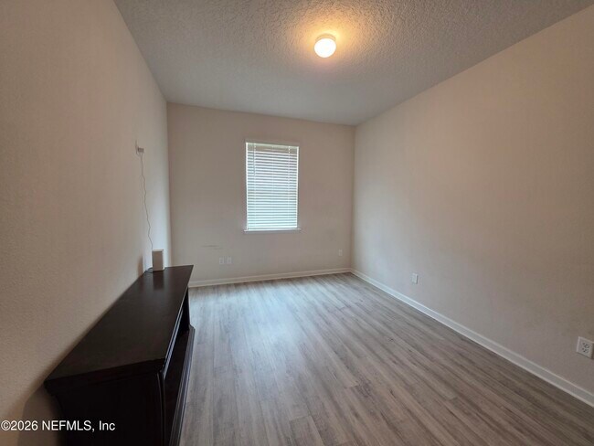 Building Photo - 4537 Pine Ridge Pkwy