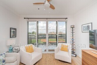 Building Photo - 111 Railroad Ave