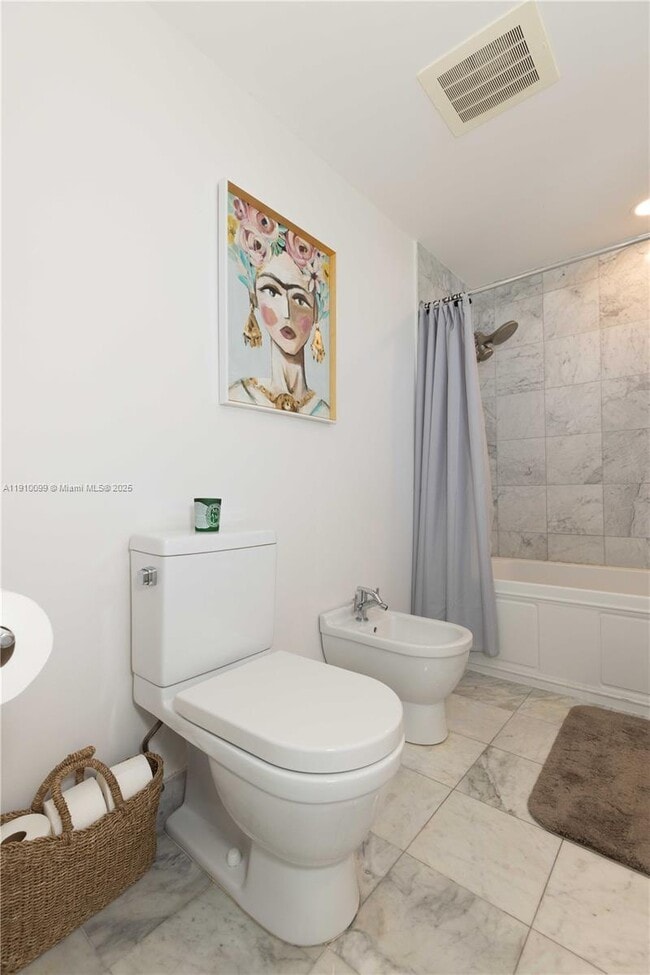 Building Photo - 6580 Indian Creek Dr