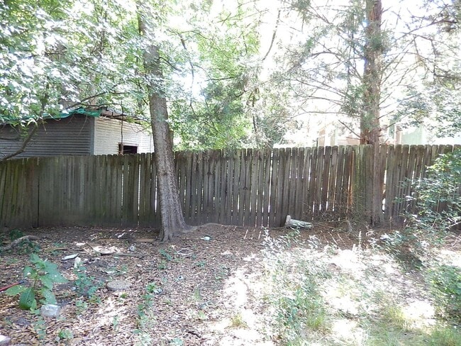 Building Photo - 1805 Meriadoc Rd