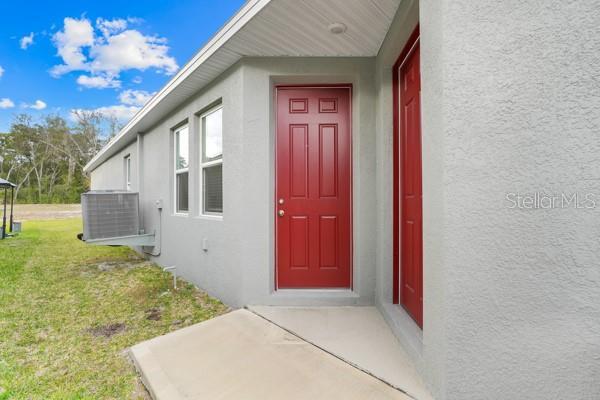 Building Photo - 2398 Greenwood Oak Dr