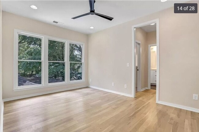 Building Photo - 454 Calhoun St NW