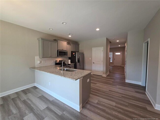 Building Photo - 3221 Carnoustie Ct