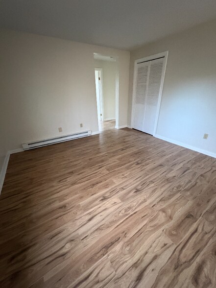 Building Photo - 26 Hadley Rd