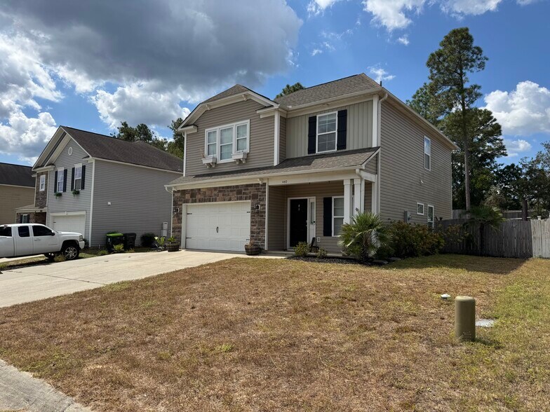 Building Photo - 440 Colony Lakes Dr