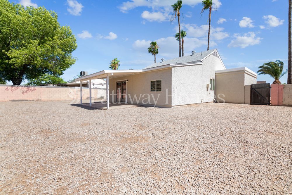 Building Photo - 6914 W Cherry Hills Dr