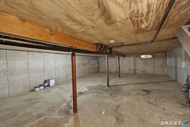 Building Photo - 6 Irving Pl
