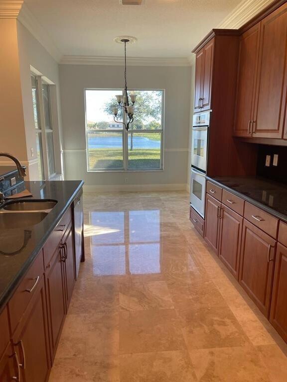 Building Photo - 9326 Plantation Estates Dr