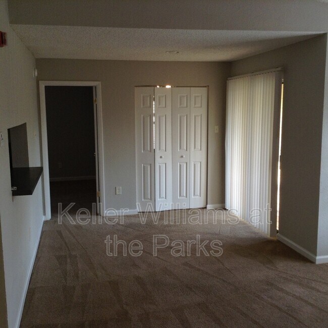 Building Photo - 3716 Idlebrook Cir