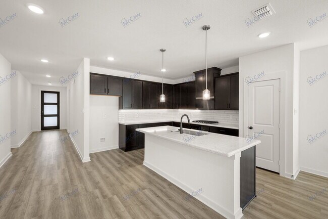 Building Photo - 225 Whitetail Dr