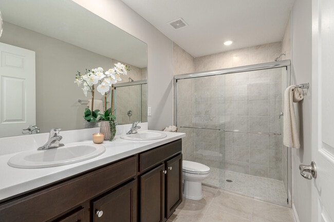 Building Photo - 3197 SW Armucher St