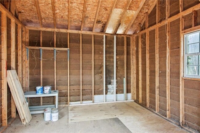 Building Photo - 2453 Falcon Ct