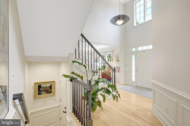 Building Photo - 1926 Poole Ln