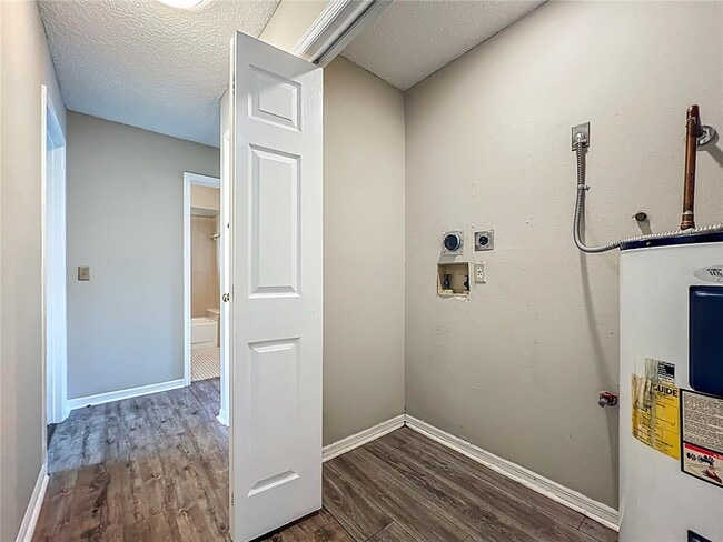 Building Photo - 3665 SW 151st St