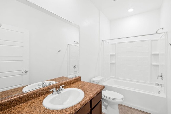 Building Photo - 6321 S Crescent Peak Dr