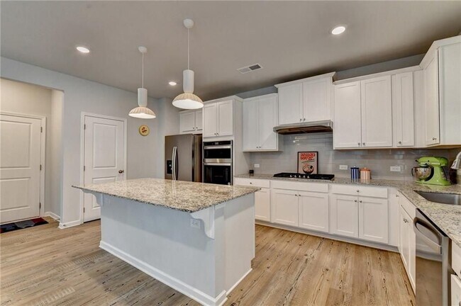 Building Photo - 3828 Amicus Dr