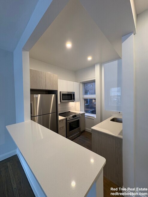 Building Photo - 19 Queensberry St