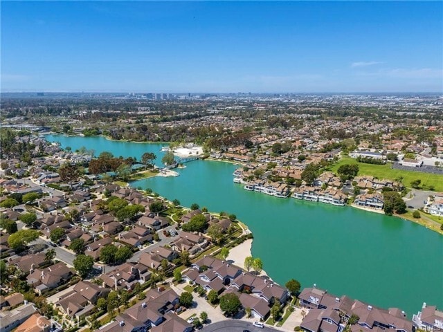 Building Photo - 4 Brookmont