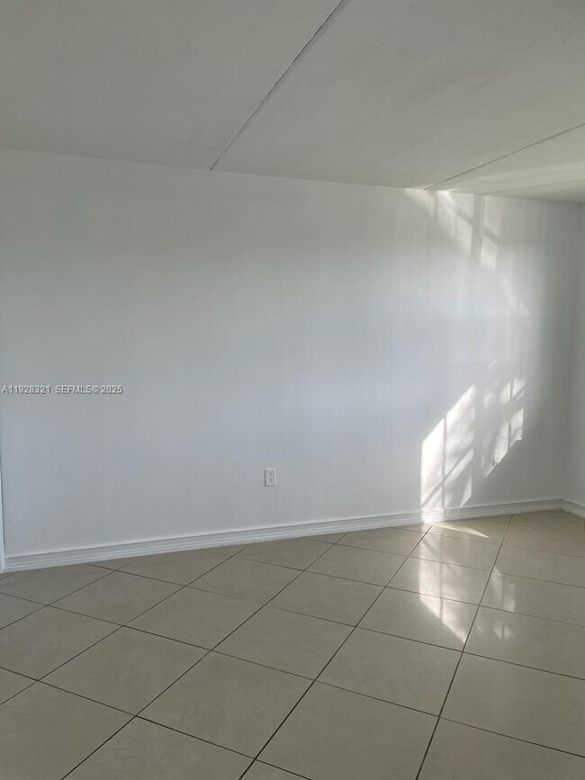 Building Photo - 6135 NW 186th St