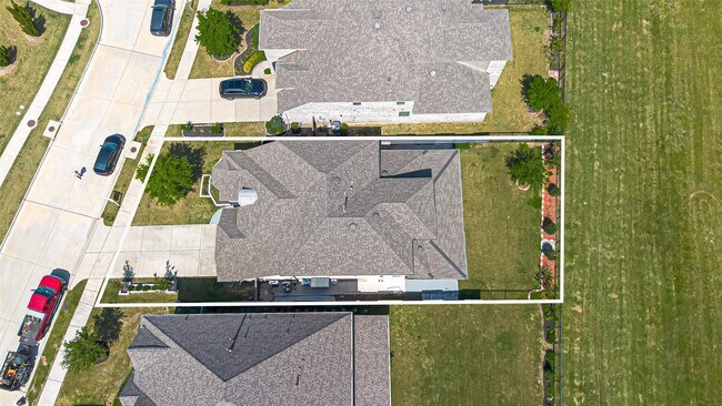 Building Photo - 18107 Callander Ave