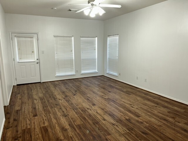 Building Photo - 3010 S Heights Hollow Ln