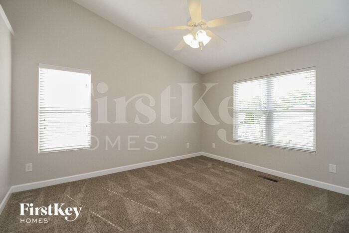 Building Photo - 4029 Gloria Ridge