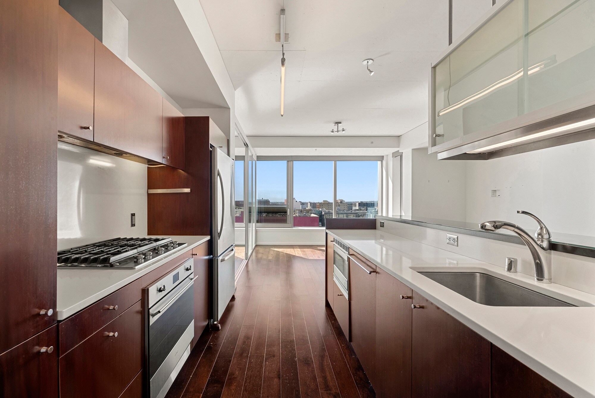 Building Photo - 1155 S Grand Ave