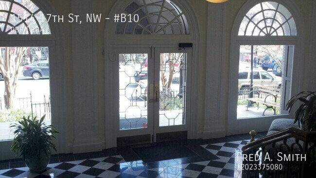 Primary Photo - Copley Plaza Studio Available Now