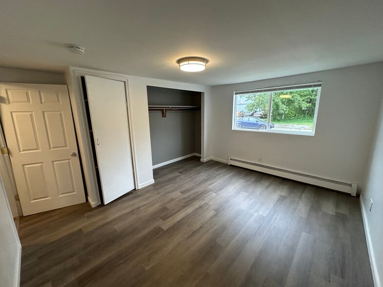 Building Photo - 4504 Juneau St