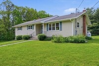 Building Photo - 395 Barnumville Rd