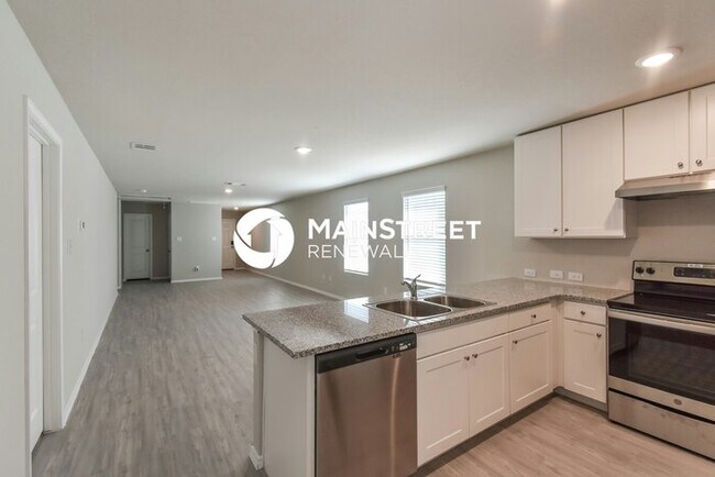 Building Photo - 3 Bedroom Pet-Friendly Home in San Antonio...