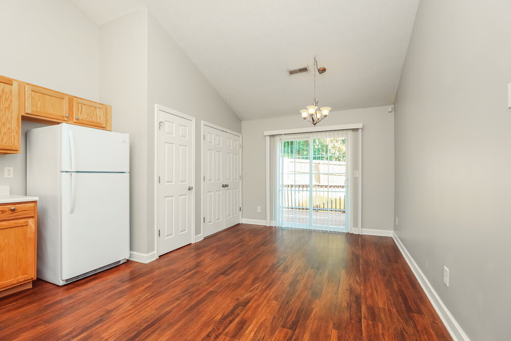 Building Photo - 641 Belgium Dr