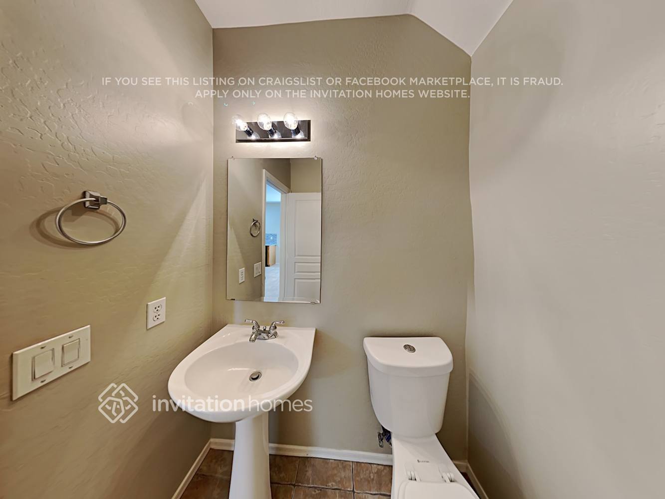 Building Photo - 29143 N Shannon Dr