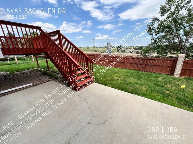 Building Photo - 5465 Backglen Dr