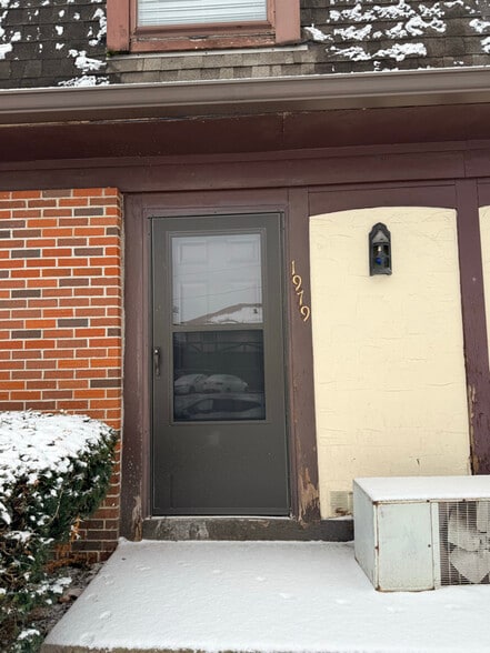 Building Photo - 1979 Baldwin Rd